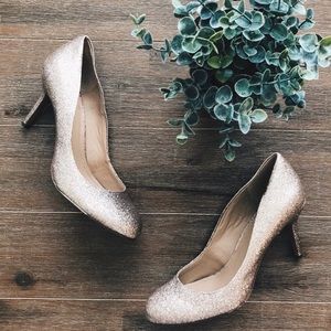 Vince Camuto Gold Glitter Heels 7.5